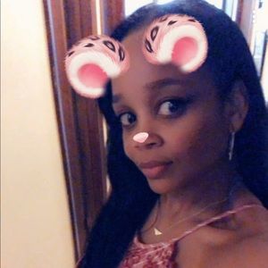 Meet your Posher, Ana